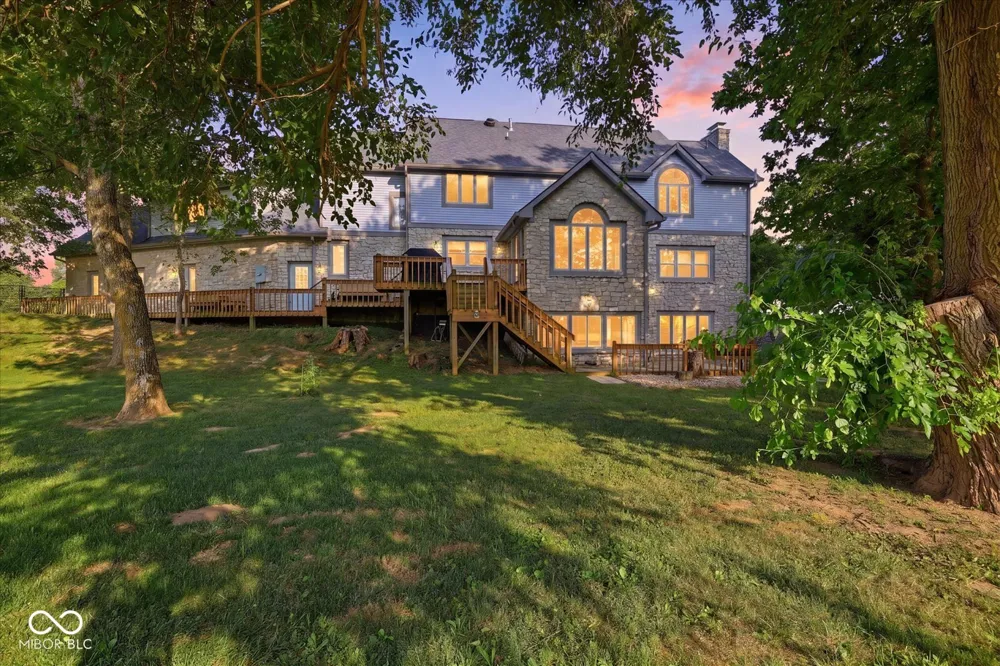 3878 E State Road 44 Shelbyville, IN 46176