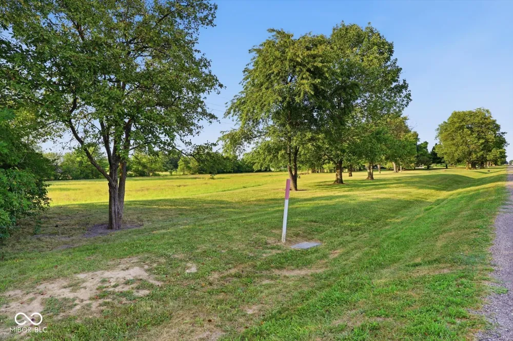 3878 E State Road 44 Shelbyville, IN 46176