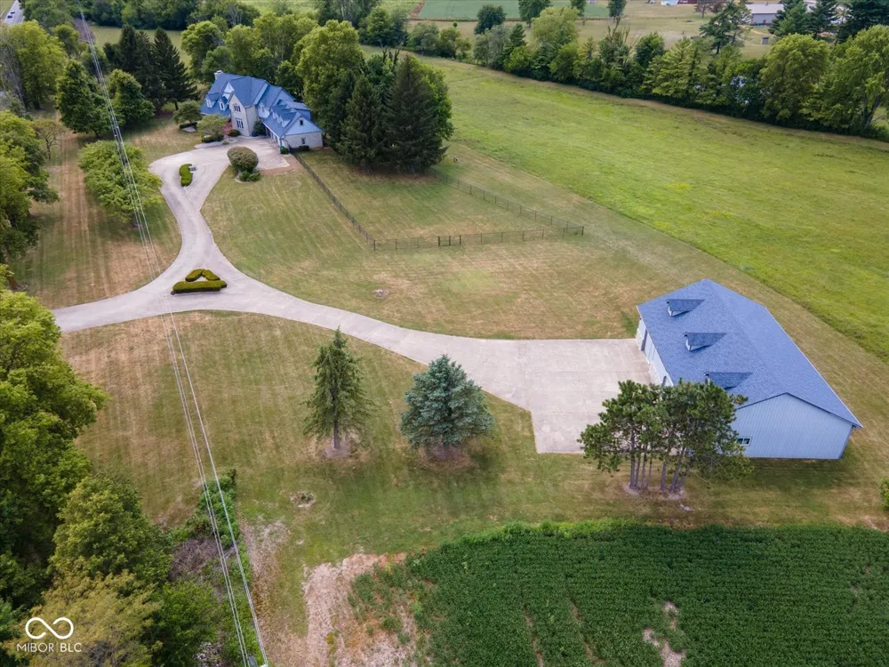 3878 E State Road 44 Shelbyville, IN 46176