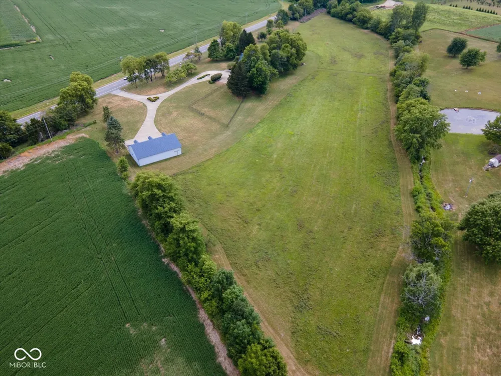 3878 E State Road 44 Shelbyville, IN 46176