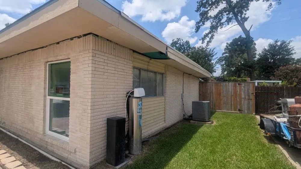 6815 Moss Oaks Drive Houston, TX 77050