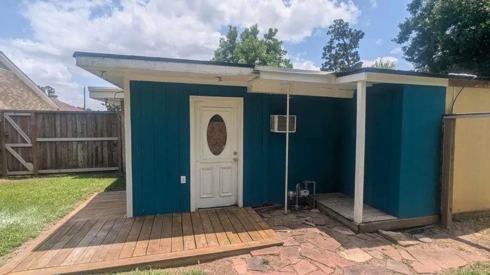 6815 Moss Oaks Drive Houston, TX 77050