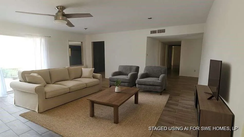 6815 Moss Oaks Drive Houston, TX 77050