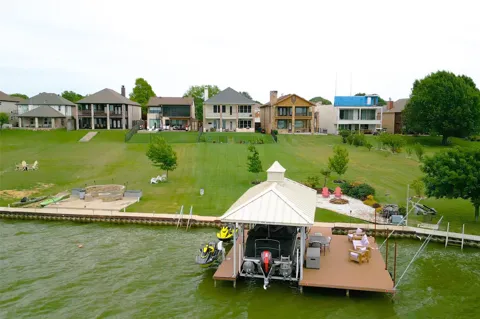2213 Windjammer Way