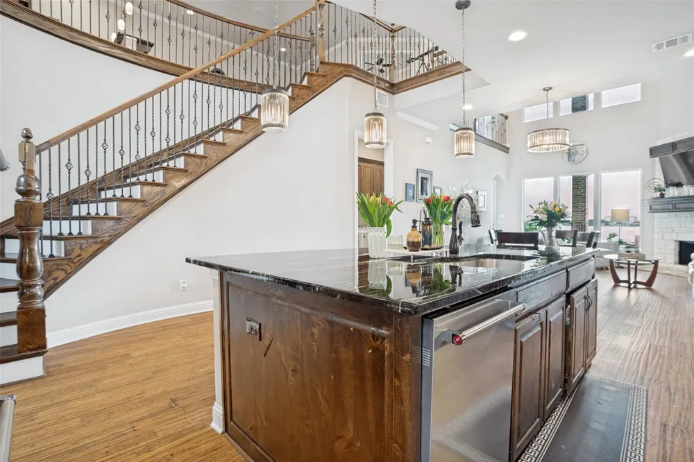 2213 Windjammer Way Rowlett, TX 75088