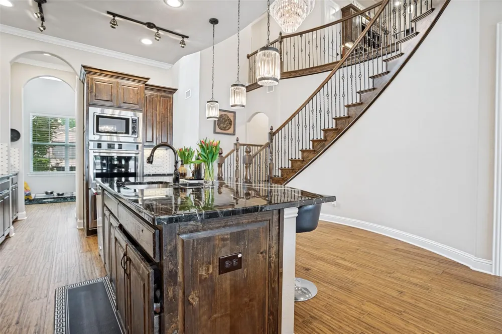 2213 Windjammer Way Rowlett, TX 75088