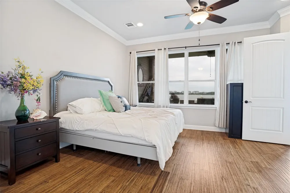 2213 Windjammer Way Rowlett, TX 75088
