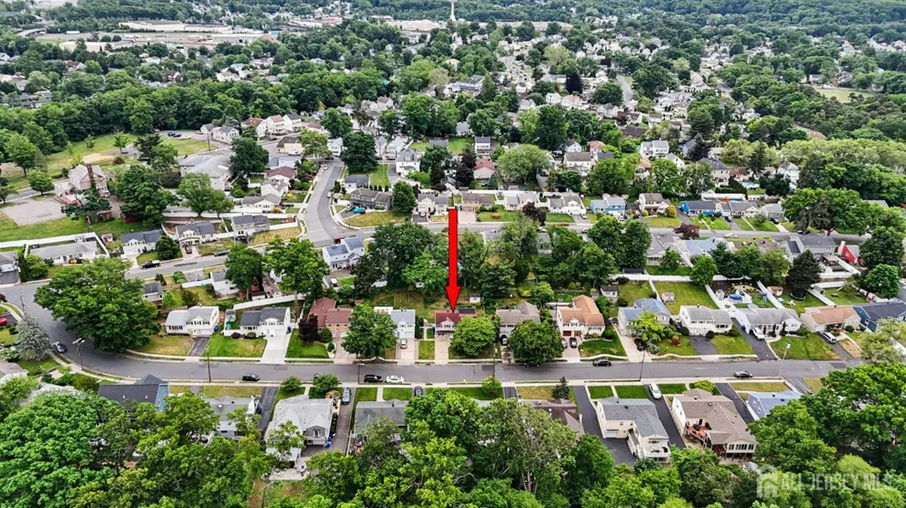 287 Crestwood Drive Milltown, NJ 08850
