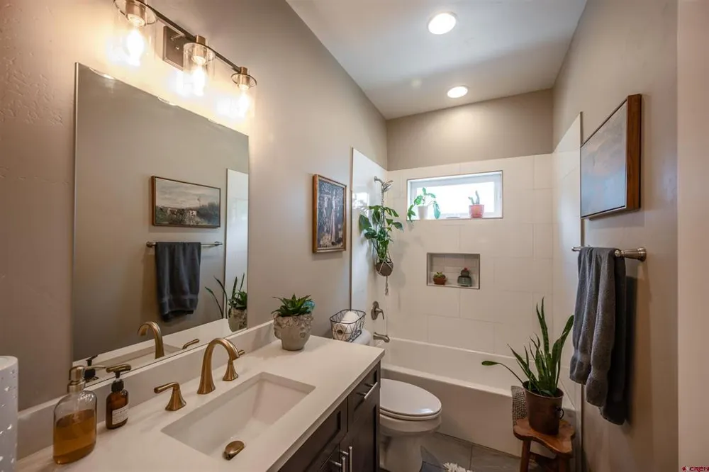 248 Estancia Loop Durango, CO 81301