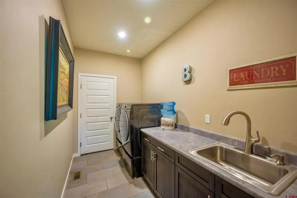 248 Estancia Loop Durango, CO 81301