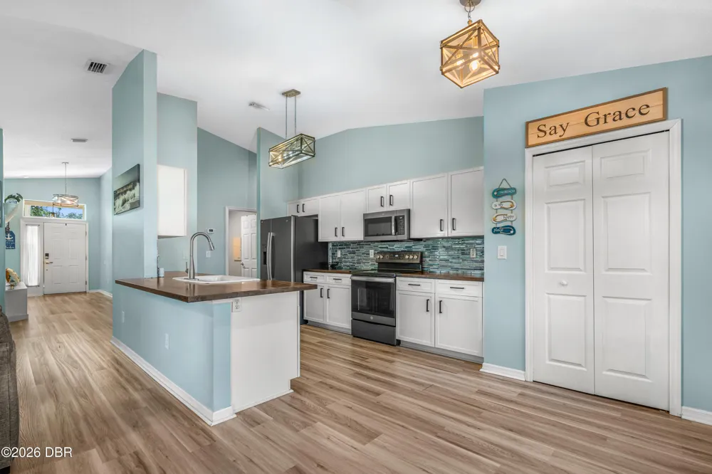6816 Amici Court Port Orange, FL 32128