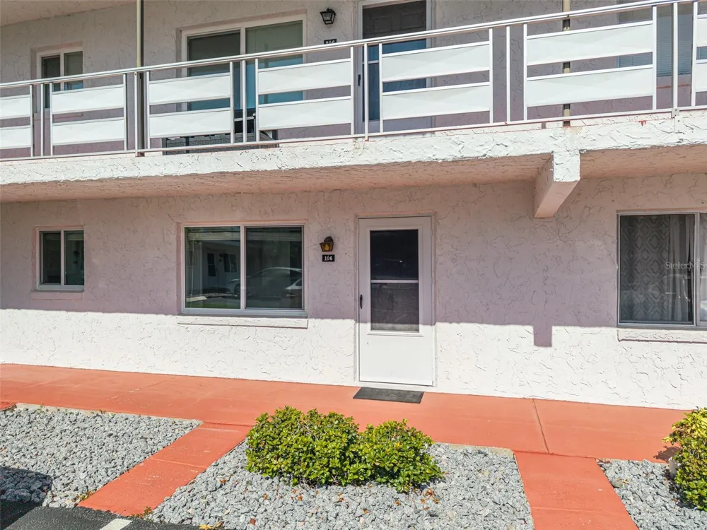 1100 MARTINIQUE DRIVE #106 Winter Haven, FL 33884