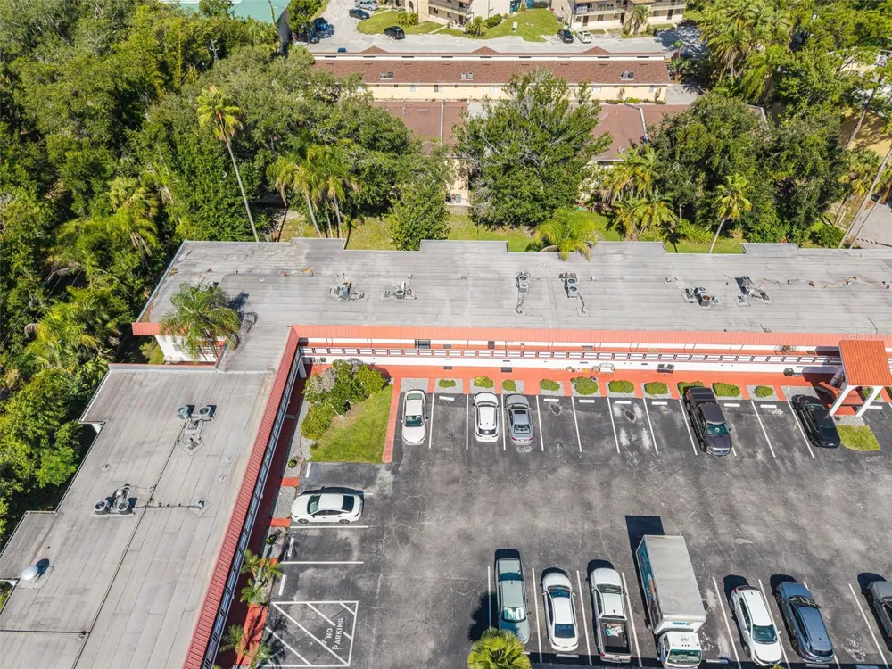 1100 MARTINIQUE DRIVE #106 Winter Haven, FL 33884