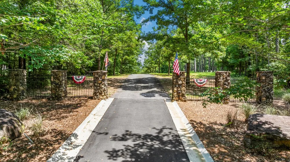 877 Mckee Road Waverly Hall, GA 31831