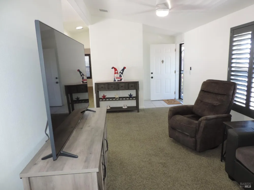 4433 Solano Avenue ##115 Napa, CA 94558