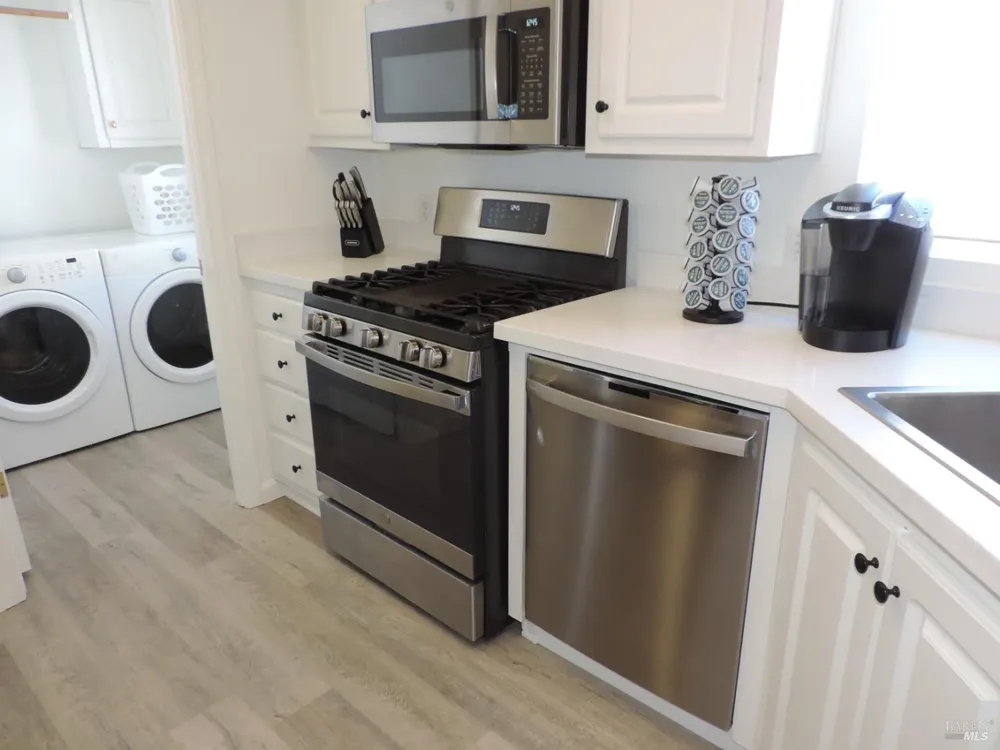 4433 Solano Avenue ##115 Napa, CA 94558