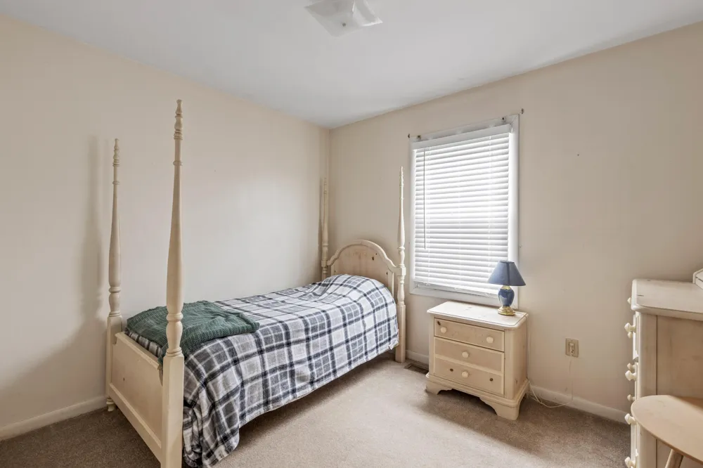 7055 Mooneyham Lonewood Road Spencer, TN 38585