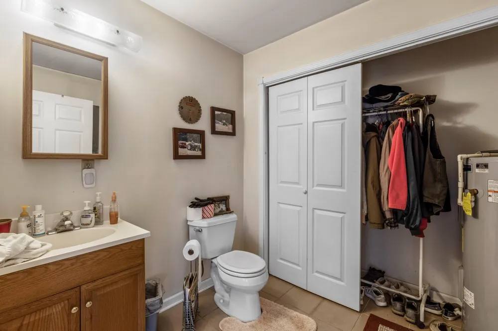7055 Mooneyham Lonewood Road Spencer, TN 38585