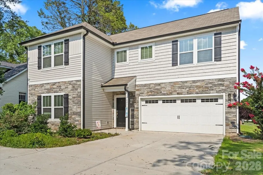 4627 Shattalon Drive Winston Salem, NC 27106