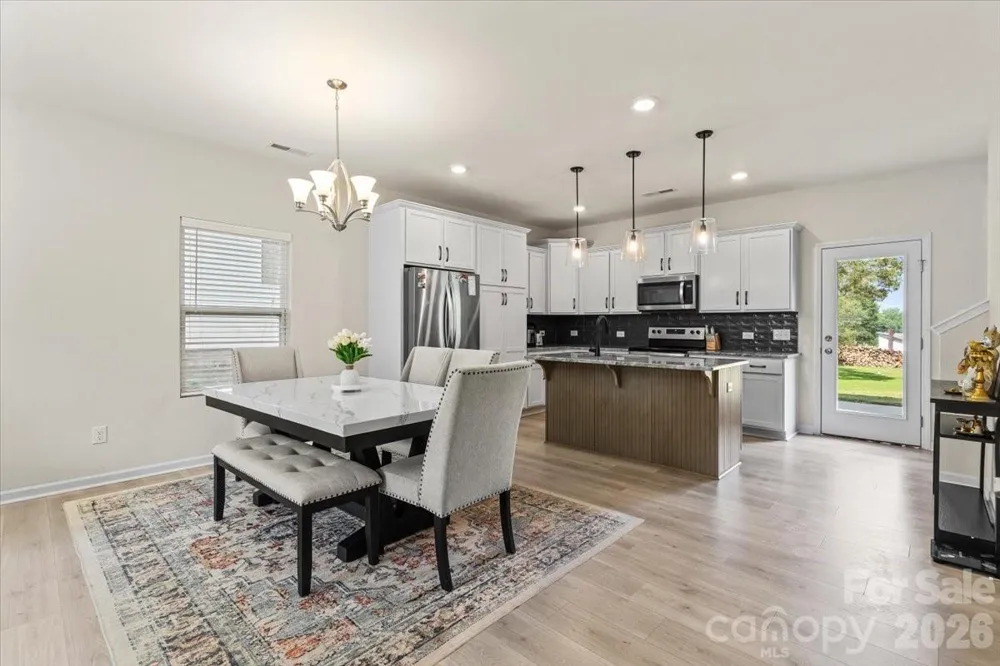 4627 Shattalon Drive Winston Salem, NC 27106