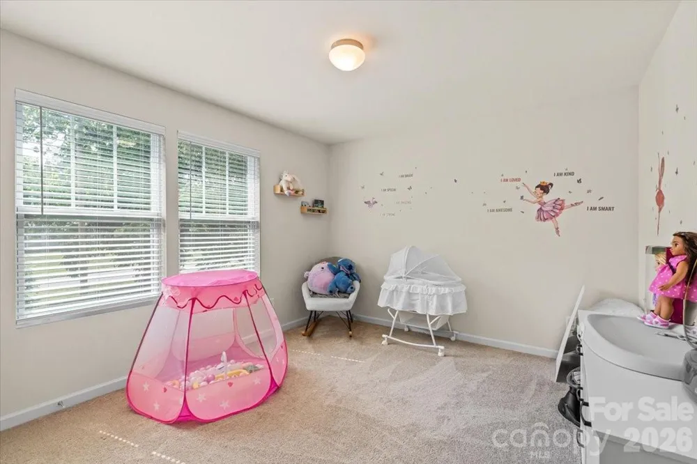 4627 Shattalon Drive Winston Salem, NC 27106
