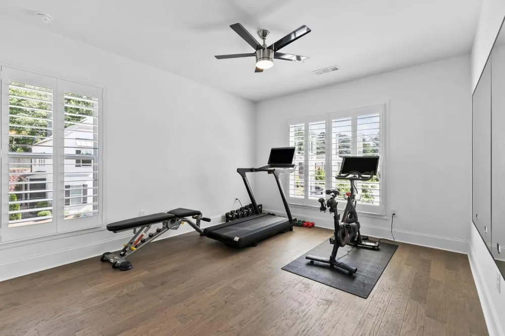 401 Nettle Court Woodstock, GA 30188