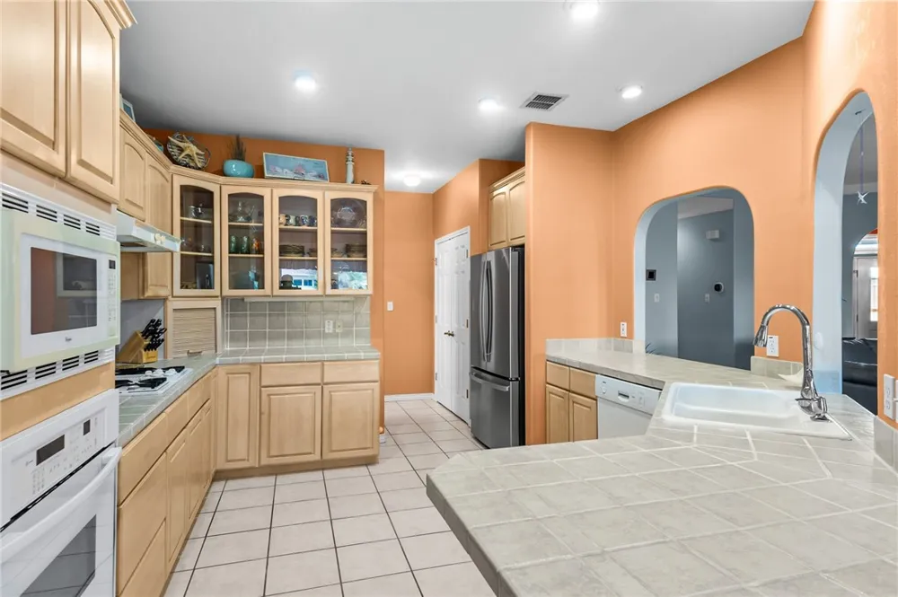 15210 Isla Pinta Court Corpus Christi, TX 78418