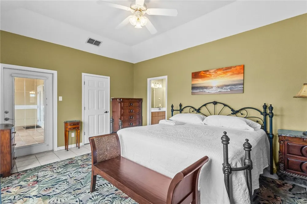 15210 Isla Pinta Court Corpus Christi, TX 78418