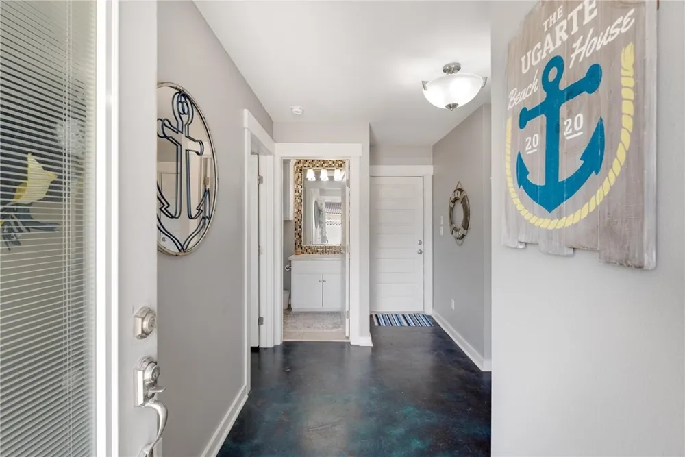 14890 Granada Drive #303 Corpus Christi, TX 78418