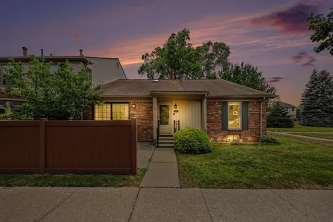 41325 Southwind Drive
