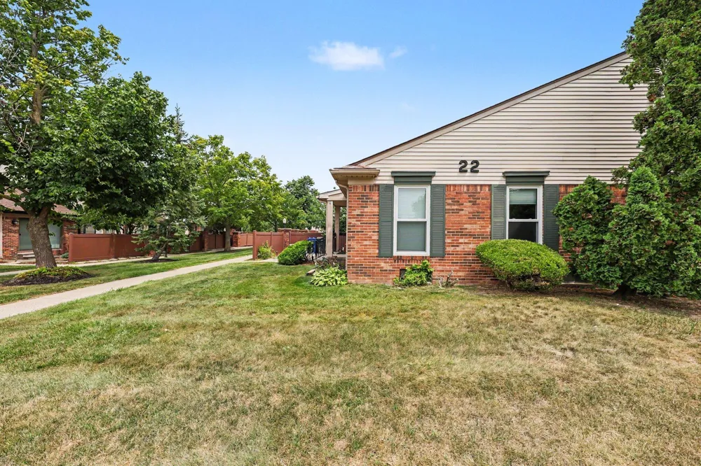 41325 Southwind Drive Canton, MI 48188