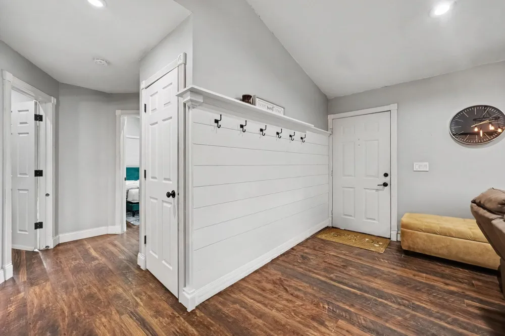 41325 Southwind Drive Canton, MI 48188