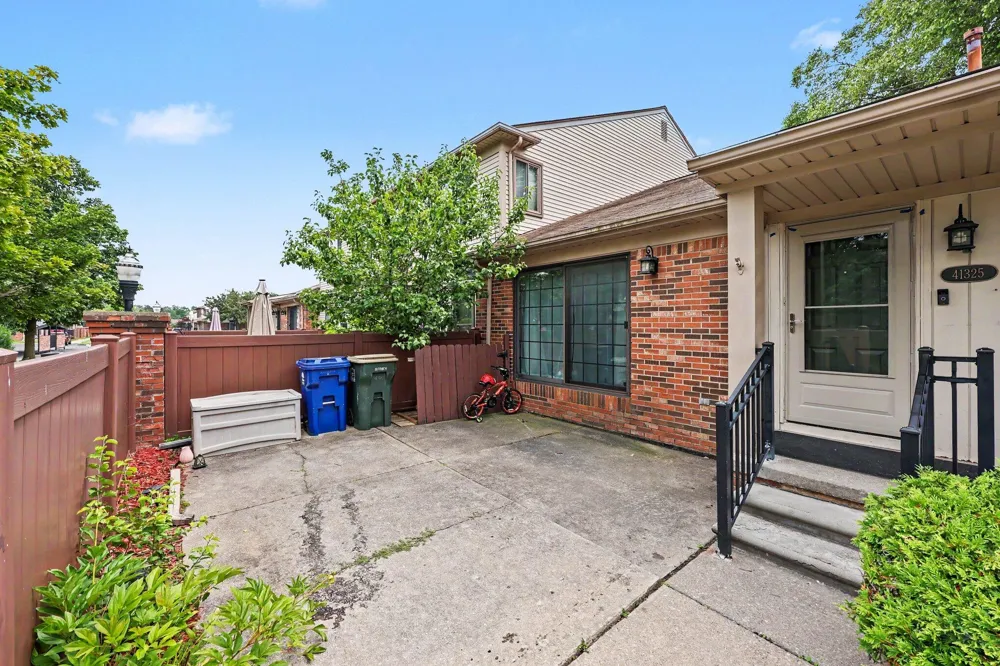 41325 Southwind Drive Canton, MI 48188