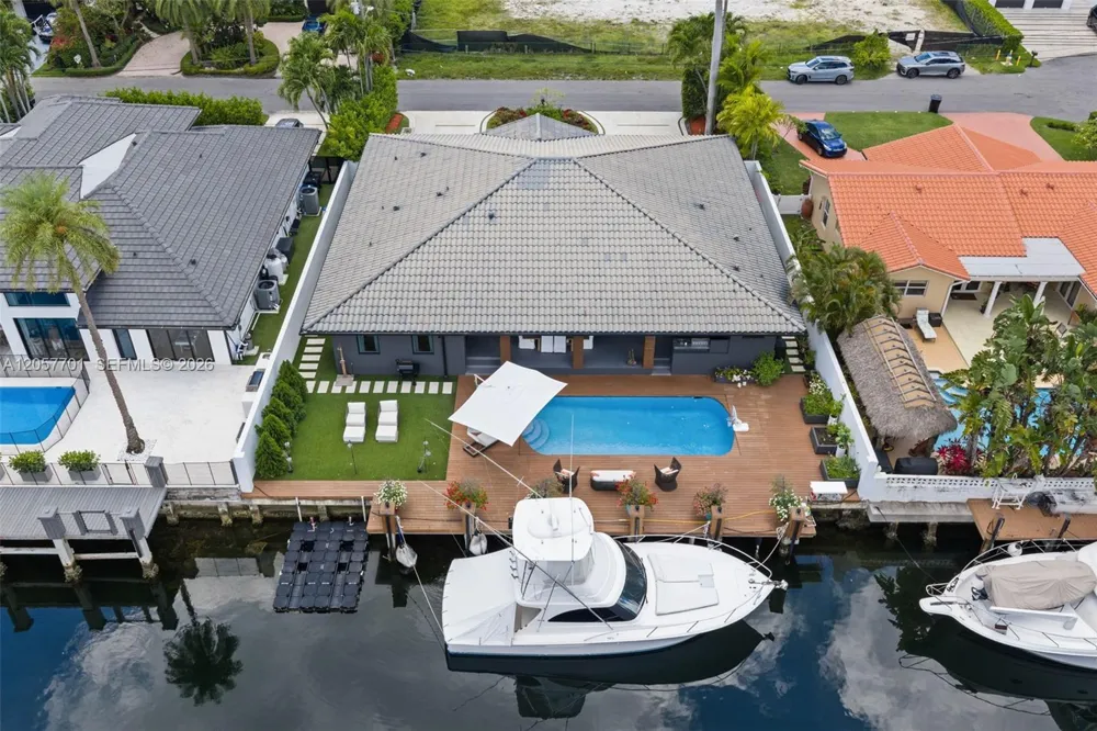 16431 NE 34th Ave North Miami Beach, FL 33160