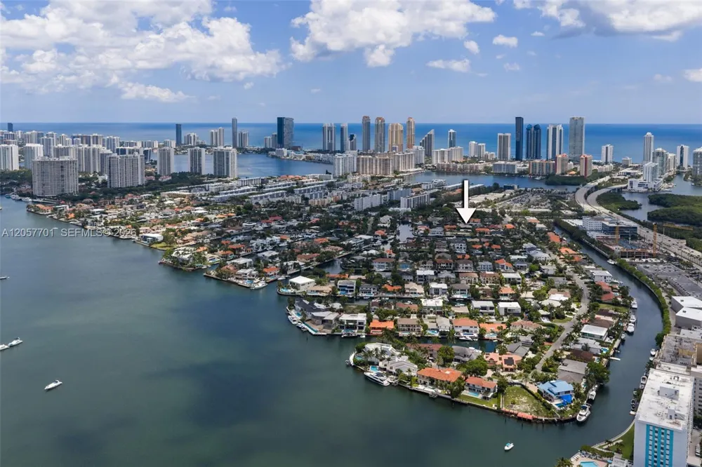 16431 NE 34th Ave North Miami Beach, FL 33160