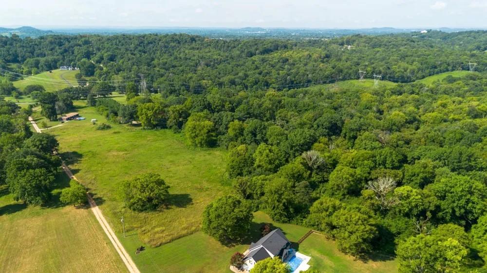 0 Center Star Road Columbia, TN 38401