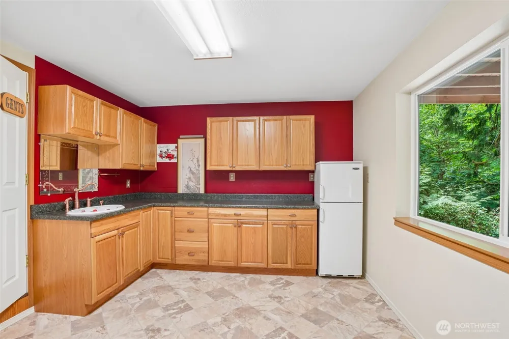 720 Ostrander Rd Kelso, WA 98626
