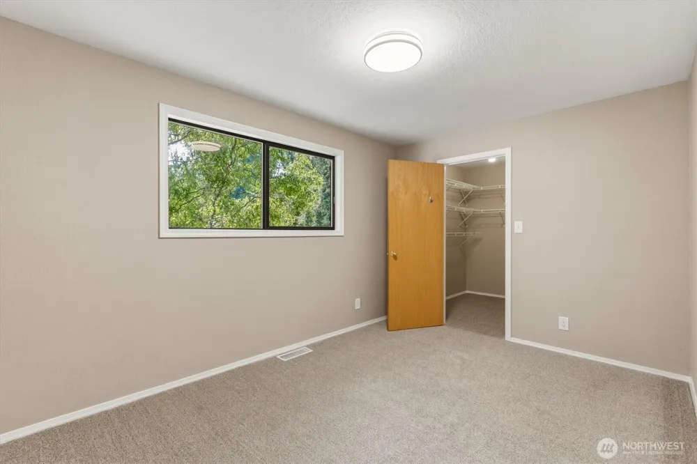 550 Ragland Longview, WA 98632