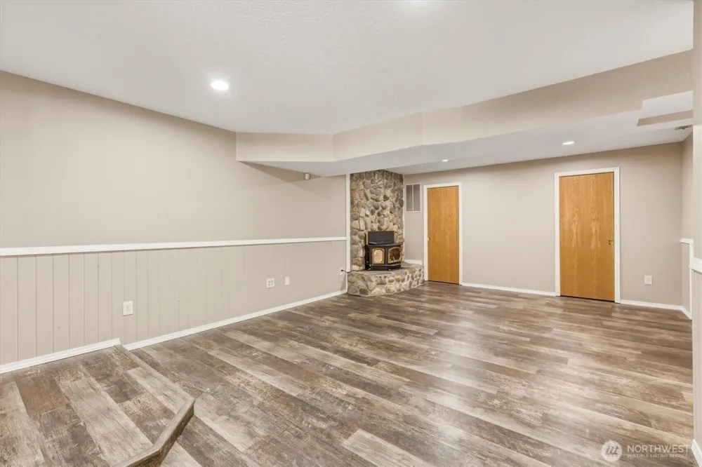 550 Ragland Longview, WA 98632