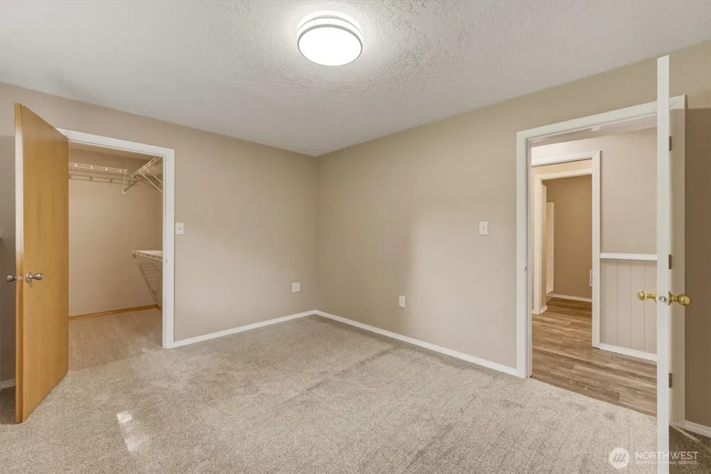 550 Ragland Longview, WA 98632