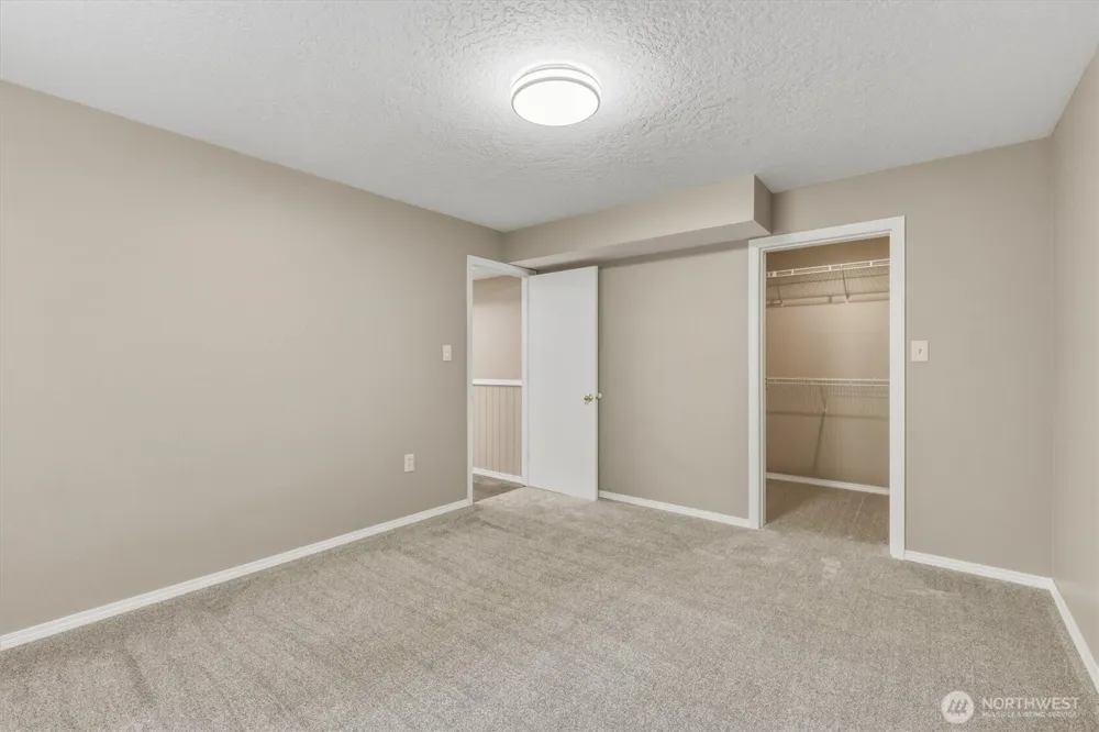 550 Ragland Longview, WA 98632
