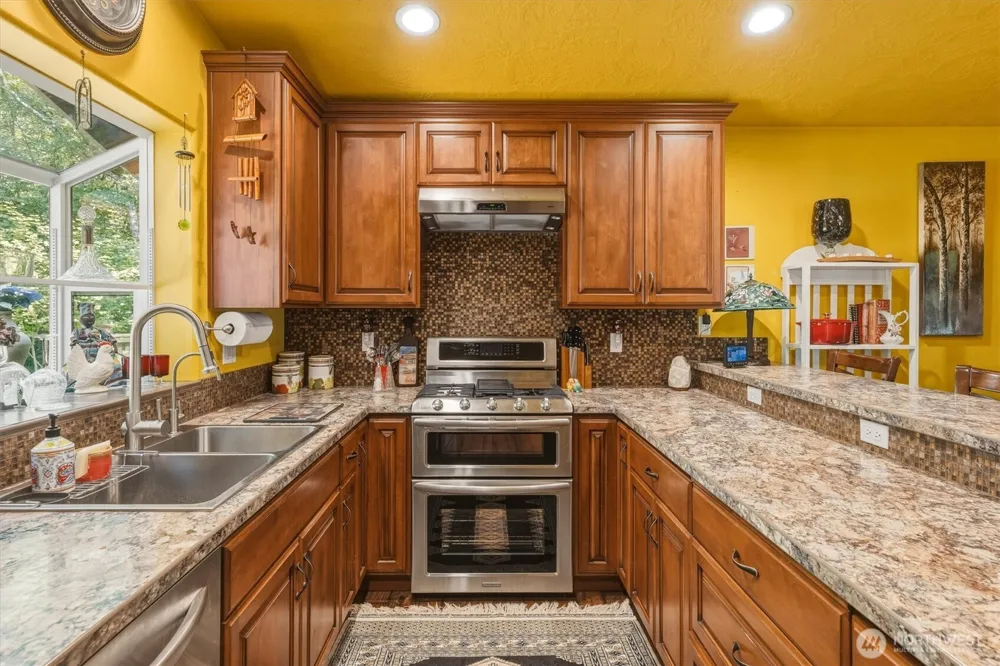 550 Ragland Longview, WA 98632