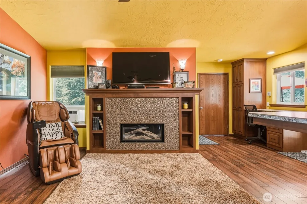 550 Ragland Longview, WA 98632