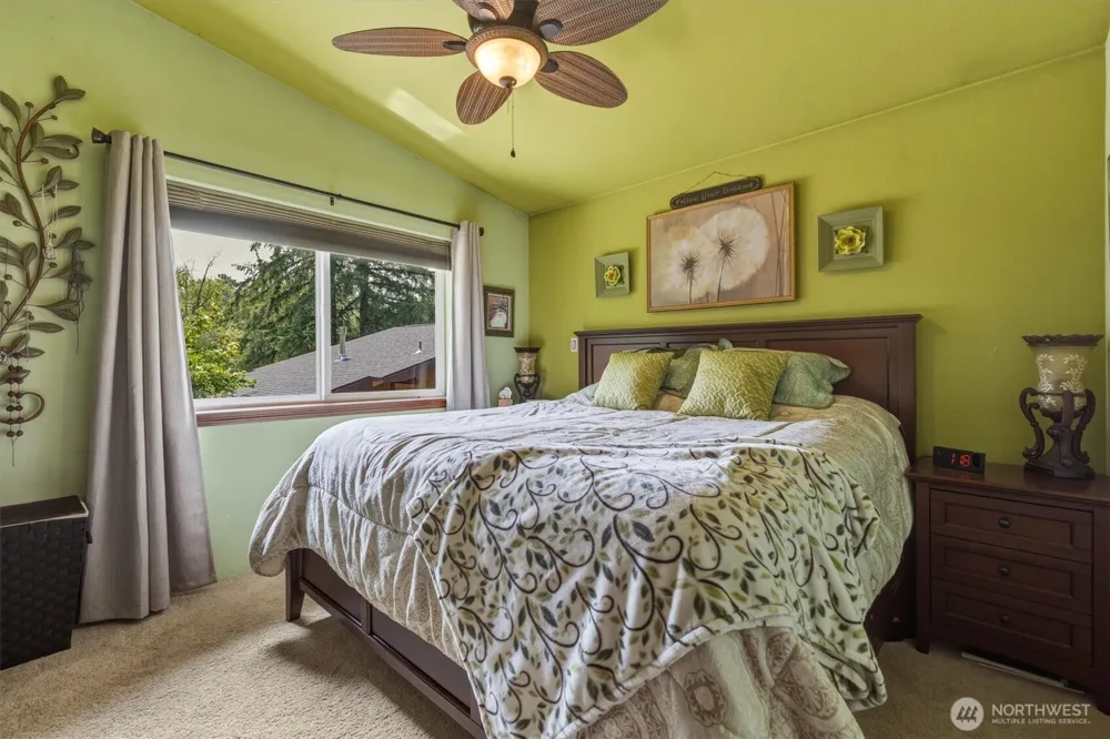 550 Ragland Longview, WA 98632