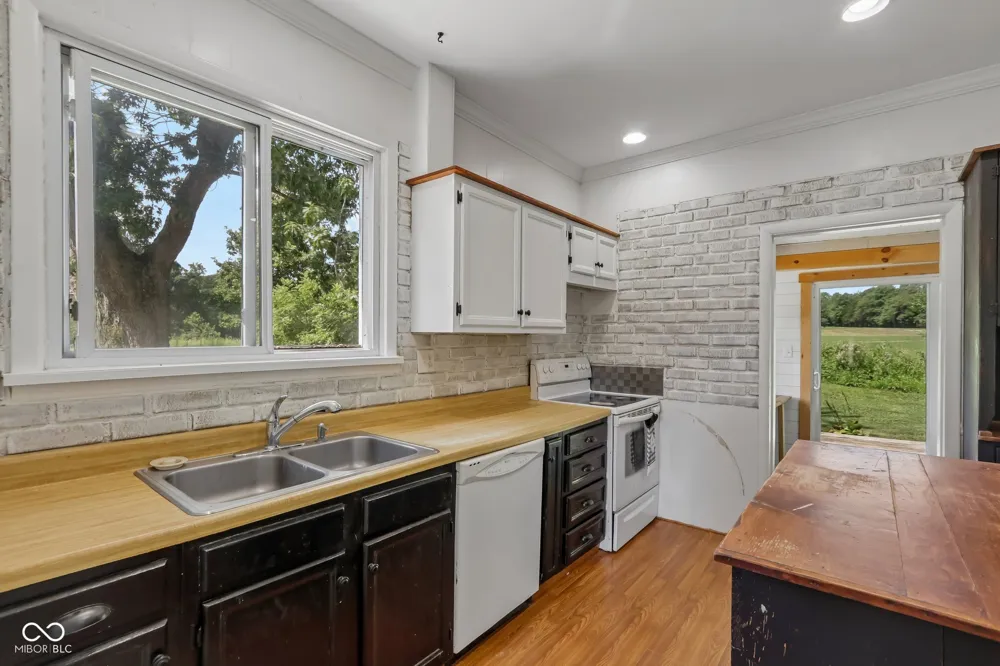 5554 W County Road 525 S Greencastle, IN 46135