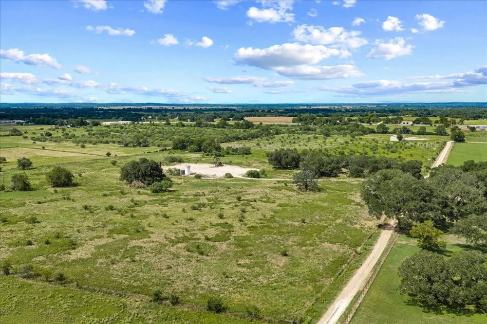 399 Prune Road La Grange, TX 78945