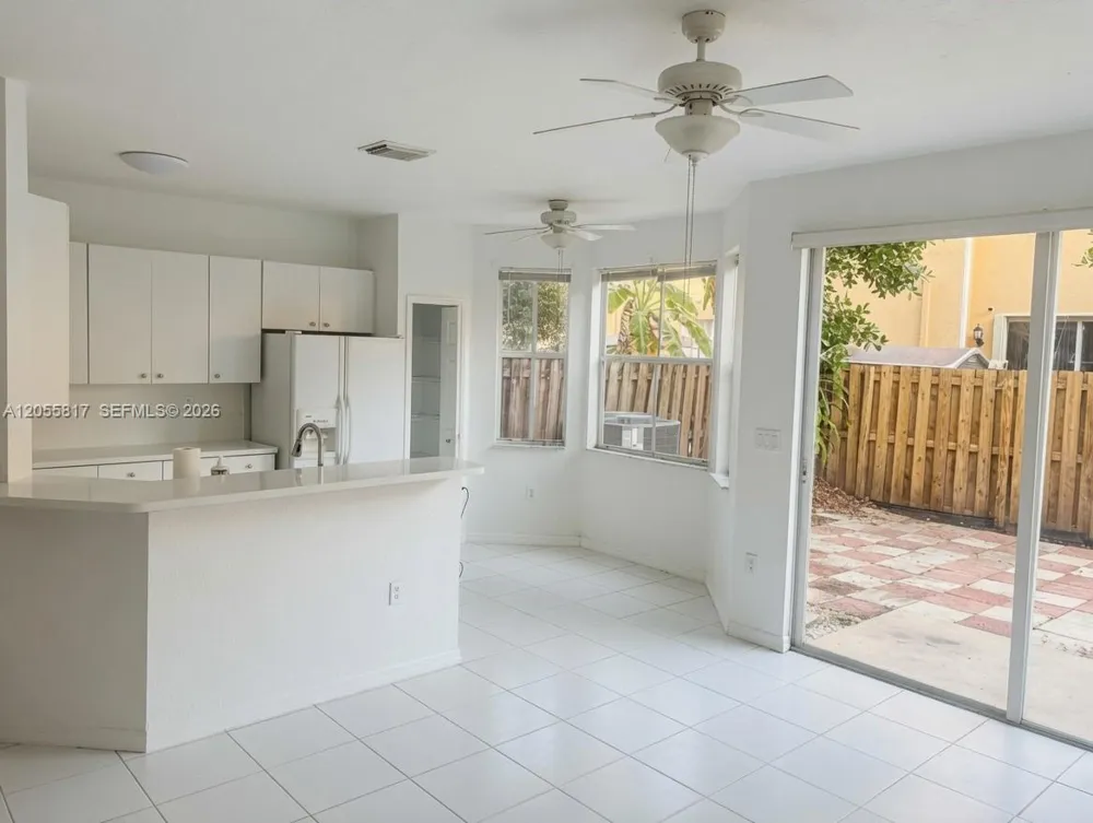 16654 SW 83rd Ln Miami, FL 33193