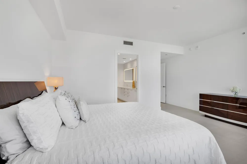 151 Seabreeze Boulevard #Unit 504 Fort Lauderdale, FL 33304