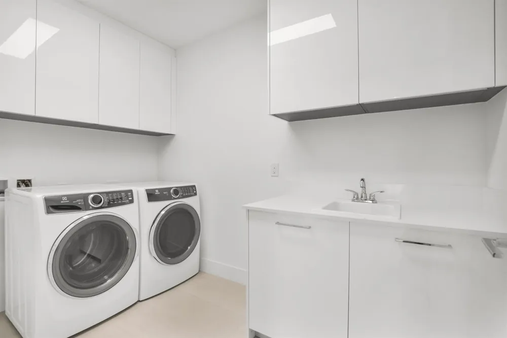 151 Seabreeze Boulevard #Unit 504 Fort Lauderdale, FL 33304