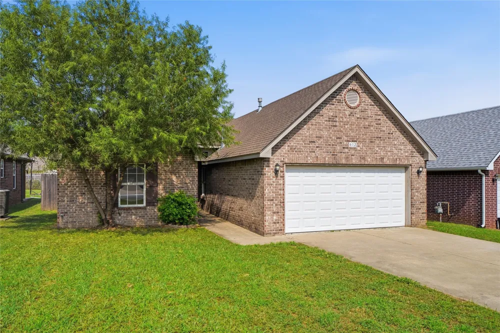 612 Ross Street Sapulpa, OK 74066